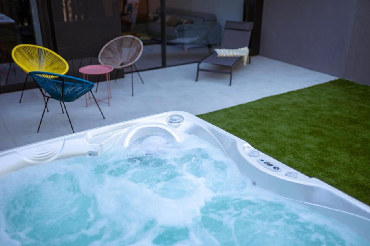 הוילה קאלטה דה ולס Casa De Nero - Premium House With Jacuzzi Next To Golf Course מראה חיצוני תמונה